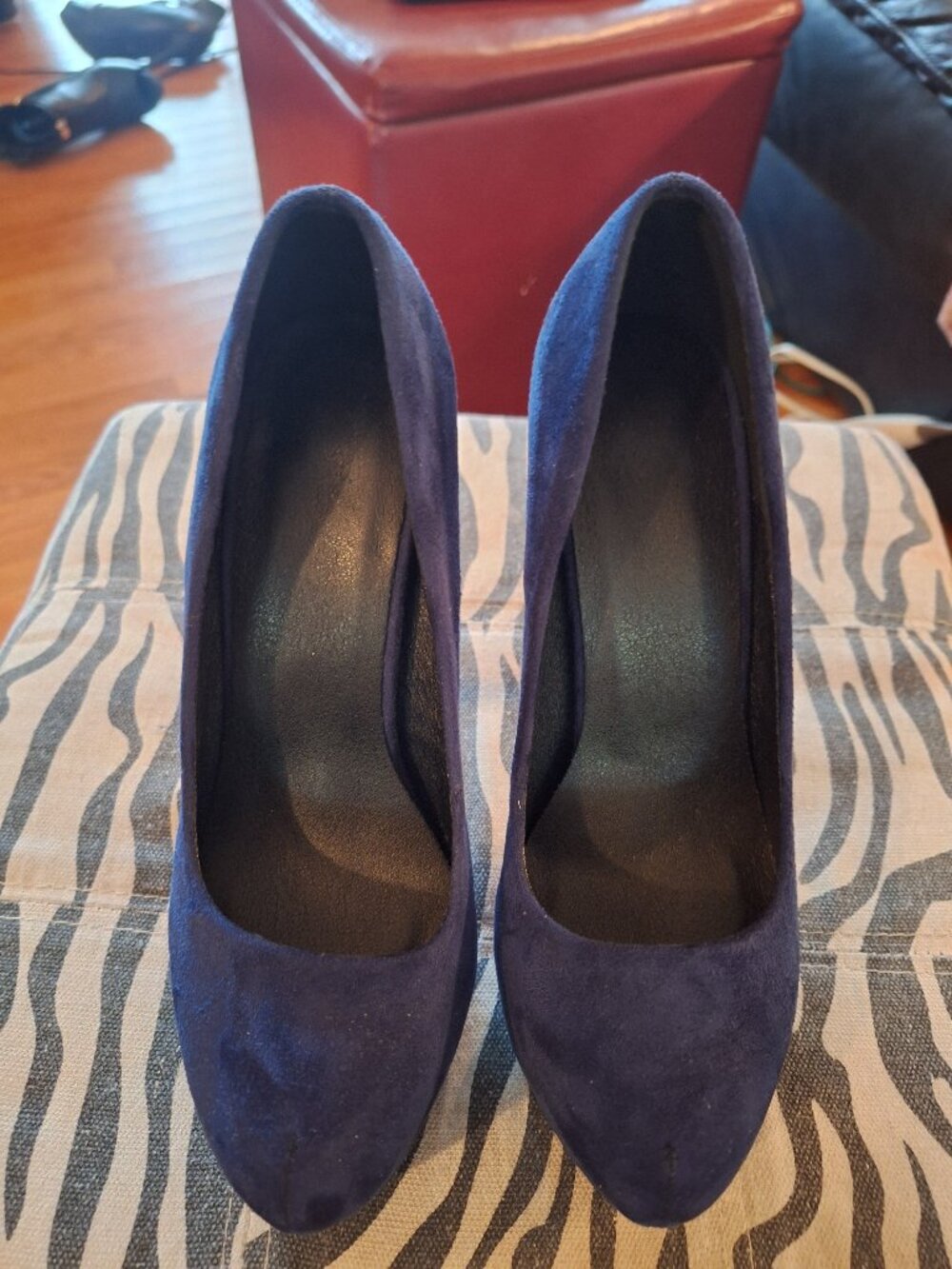 Shoes sz 38